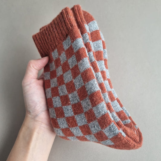 Warm socks in wool mix - Rust brown / Plaid (Men's)