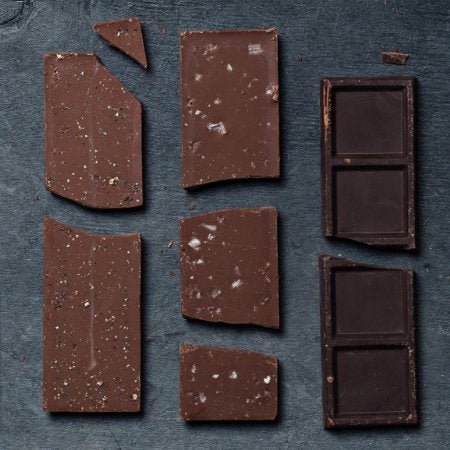 Chocolate bar - caramel and cardamom