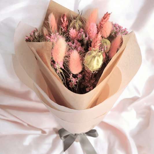 Dried flowers - pink posy