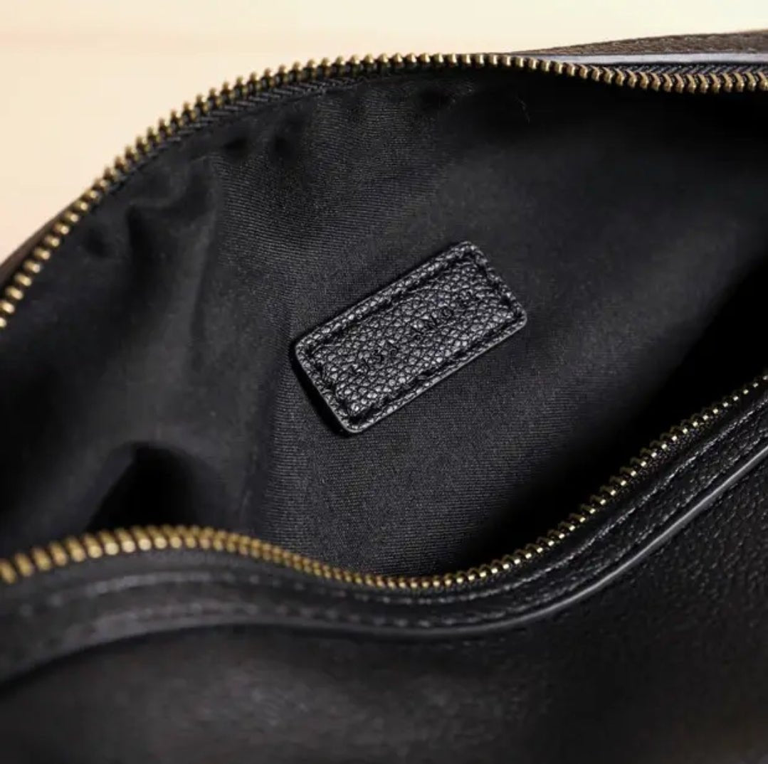 Leather toiletry bag