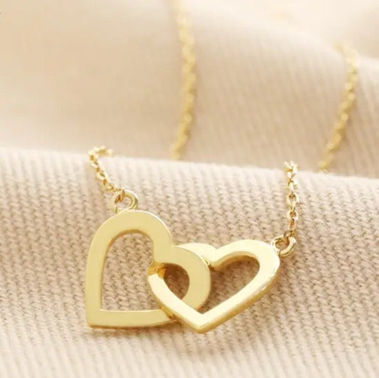 Necklace with hearts