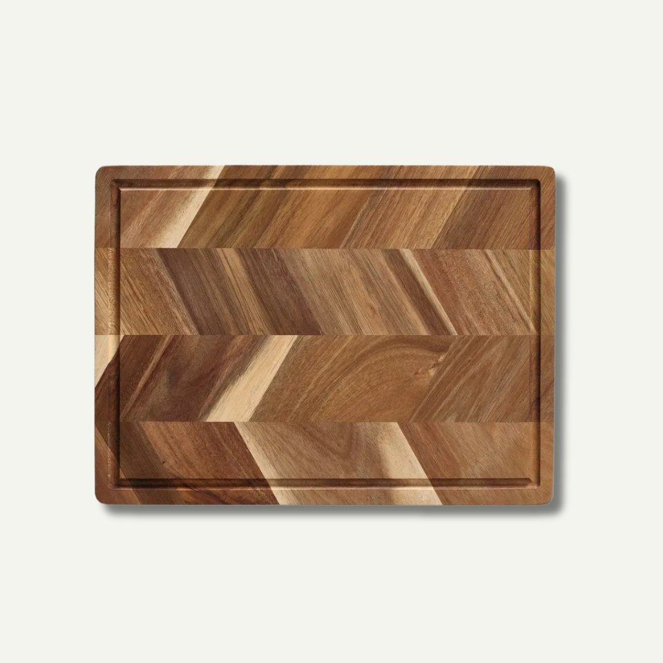 Cutting board made of acacia wood - herringbone